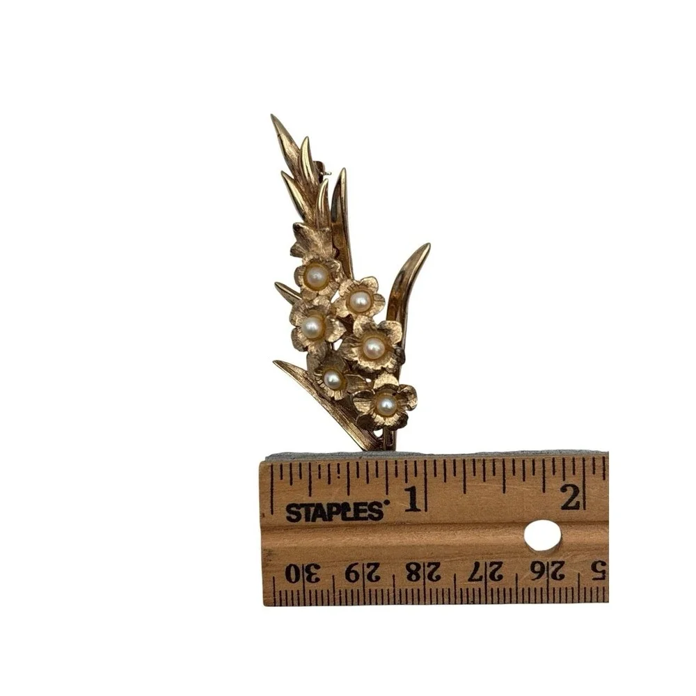 Vintage Marcel Boucher Gladiolus Gold-tone & Faux Pearl‎ Brooch 8373 Pin